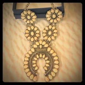 Beaded Cream Necklace